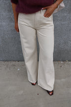 Lilly wide leg jeans met detail beige