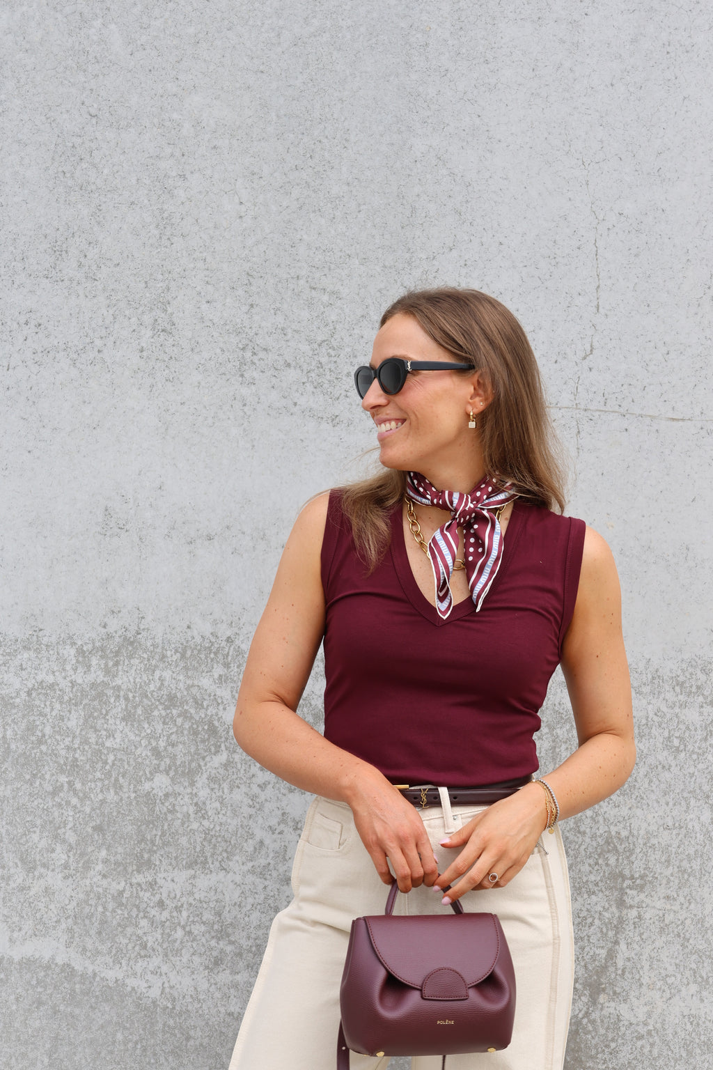 Ellie top met V-hals bordeaux