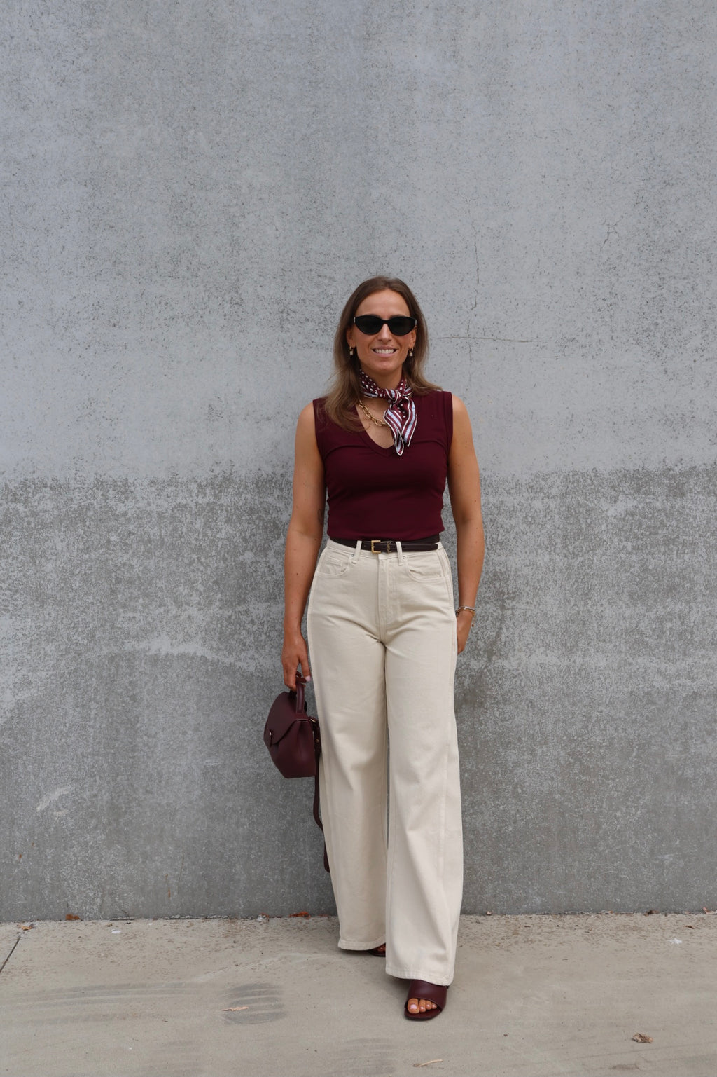 Ellie top met V-hals bordeaux