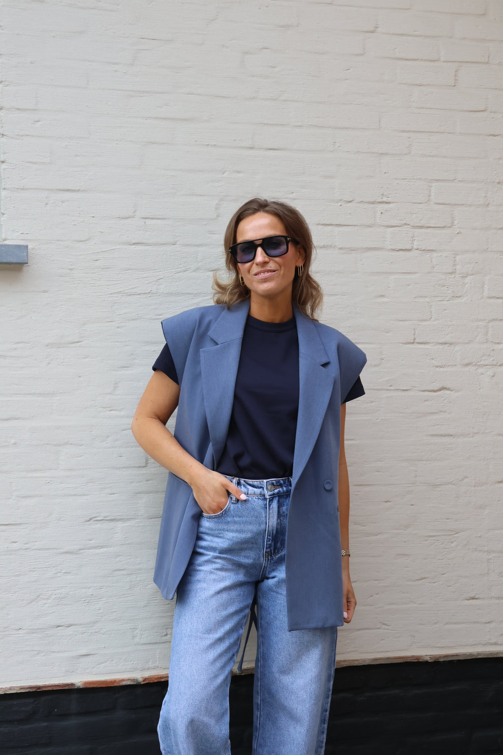 PRE-ORDER Vienna mouwloze blazer blauw