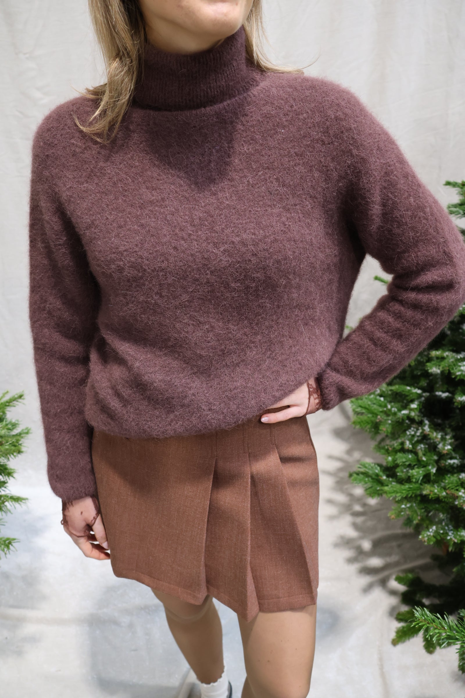 Charlene knit brown
