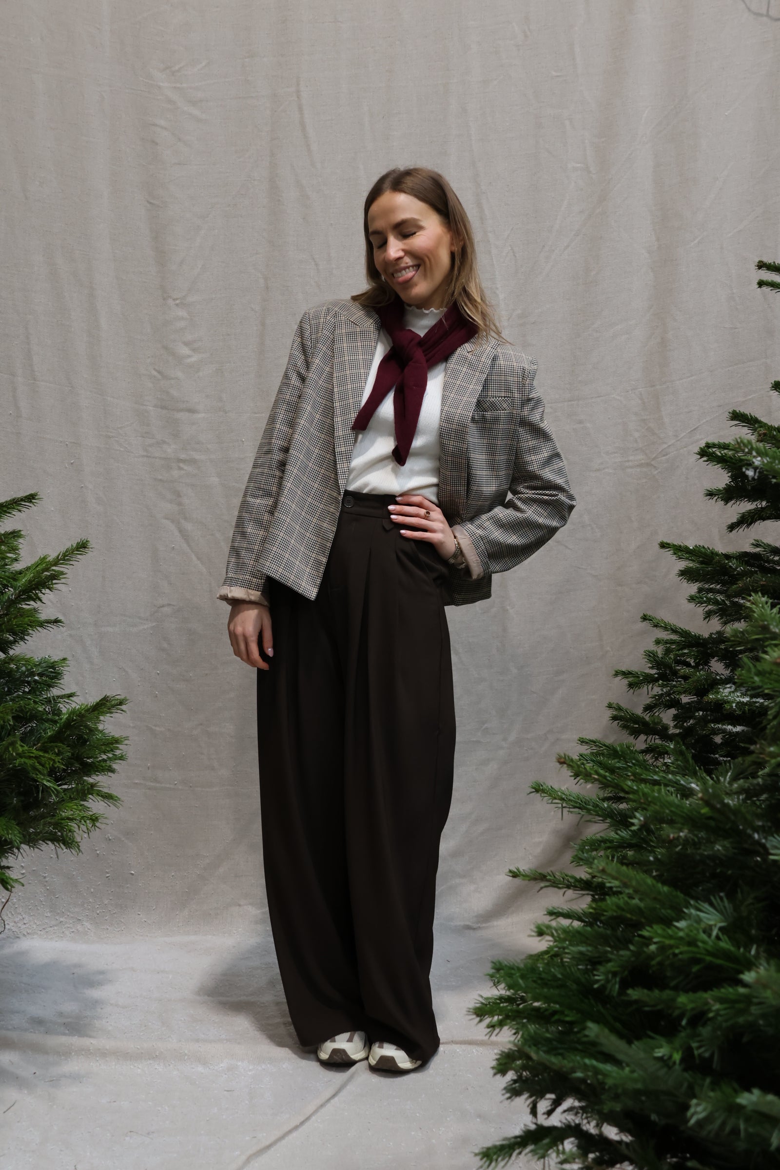 Phaebo scarf bordeaux