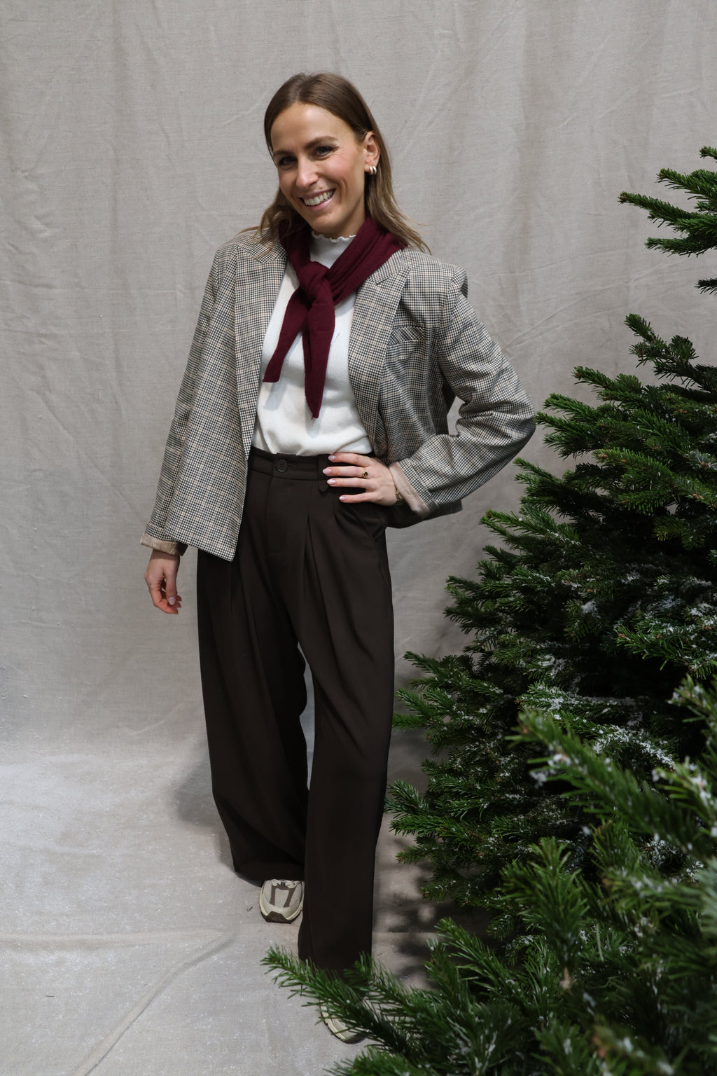 Phaebo scarf bordeaux