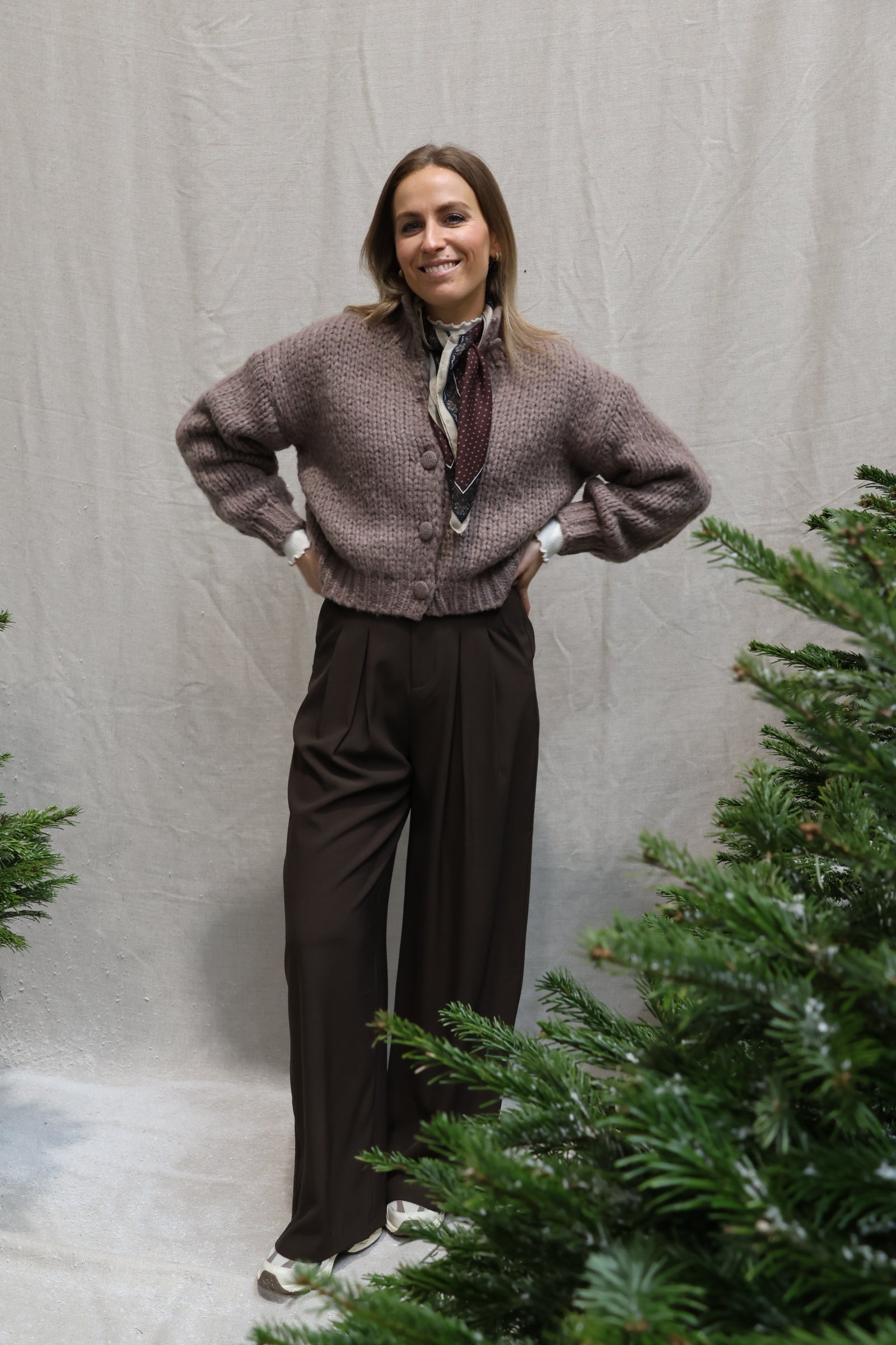 Esther cardigan taupe