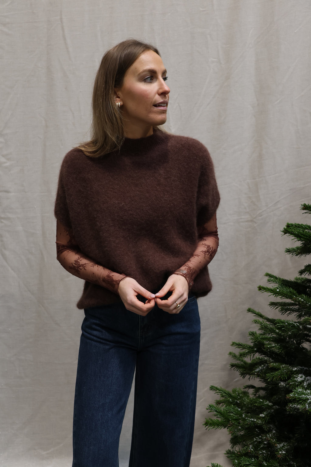 Vivi sleeveless knit brown