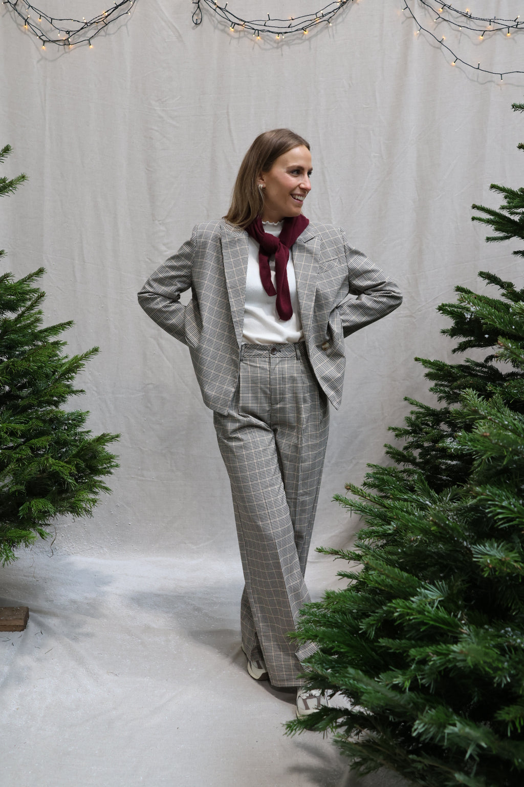 Phaebo scarf bordeaux