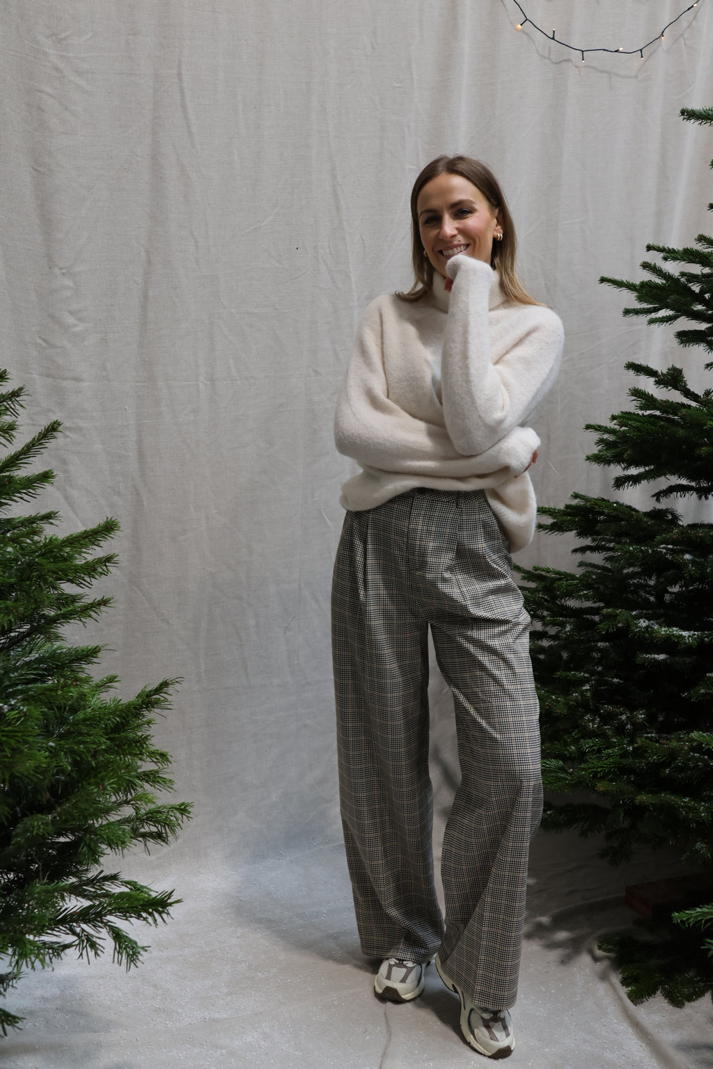 Elodie checked trousers brown