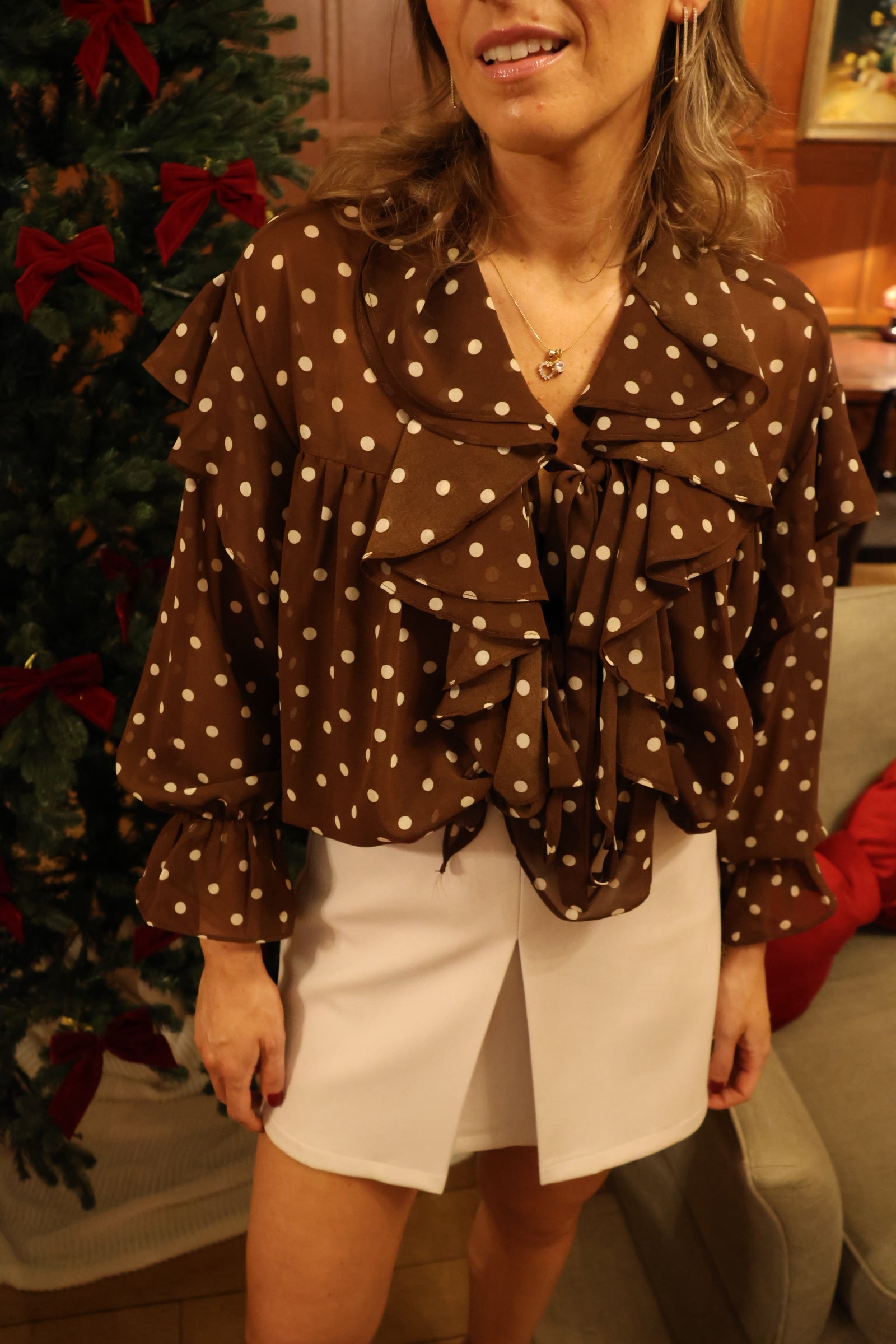 Kira polka dot blouse bruin