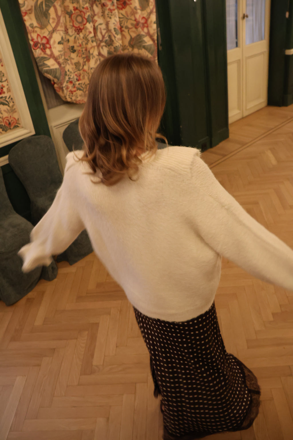 Michelle ruffle knit offwhite