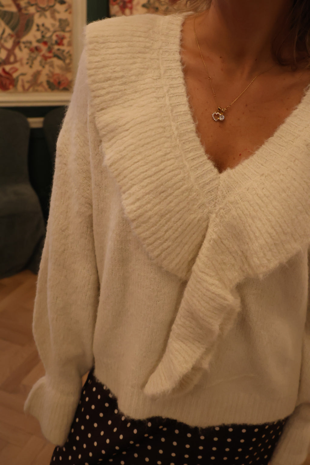 Michelle ruffle knit offwhite