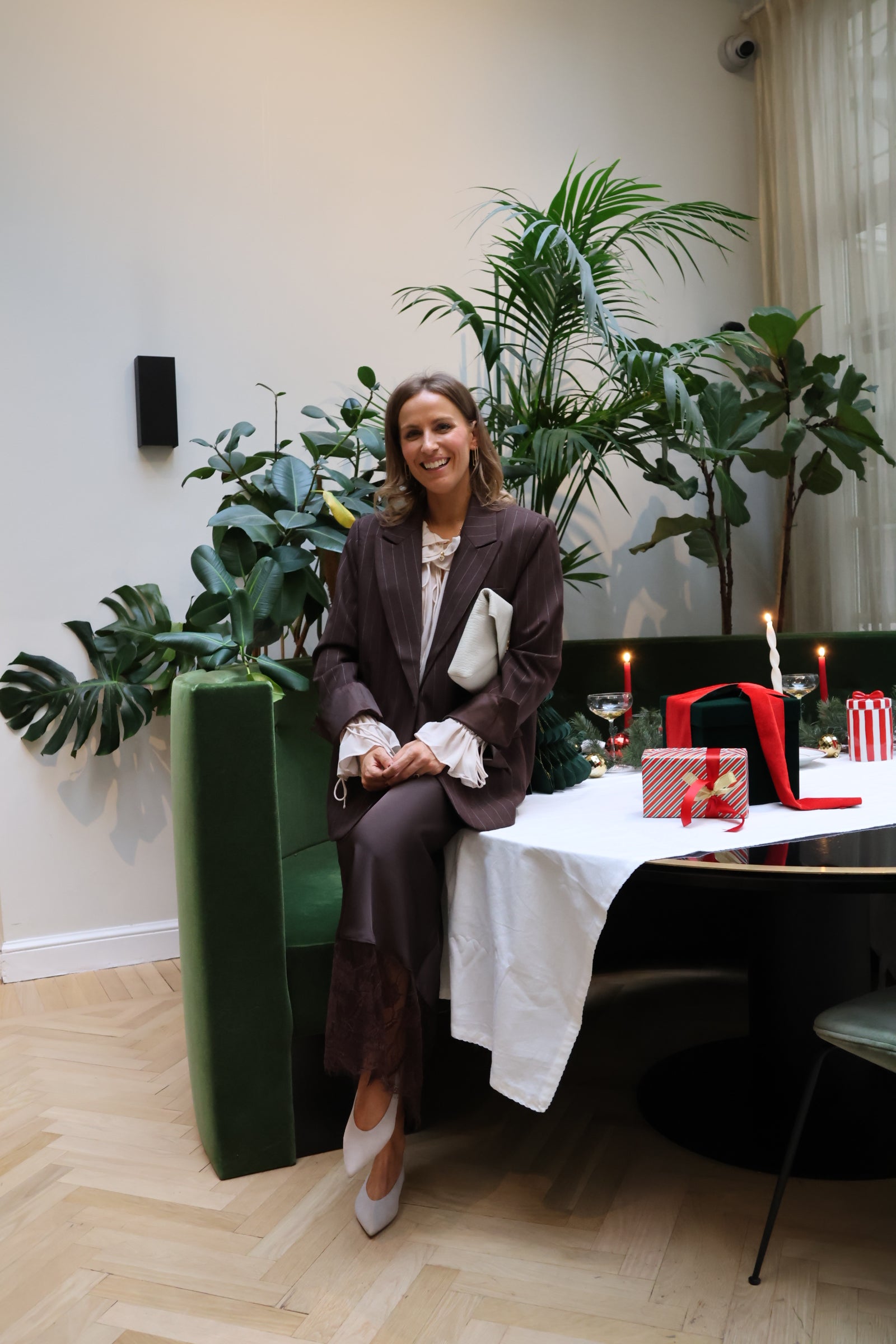 Maja satin lace skirt brown