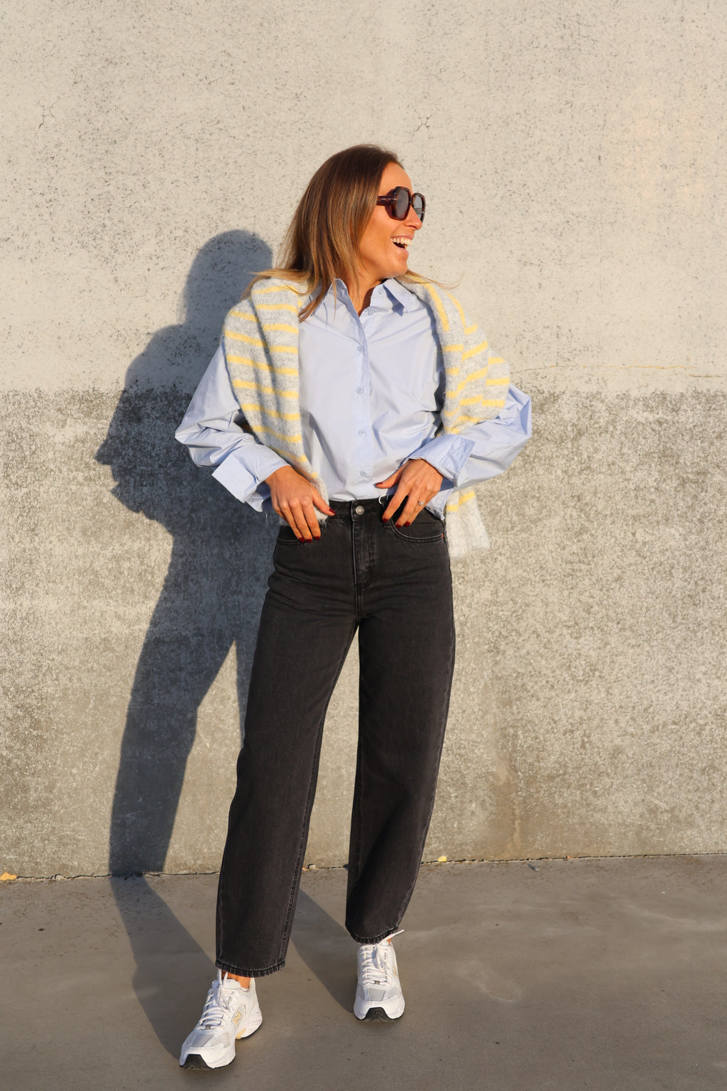 Maud barrel jeans dark grey