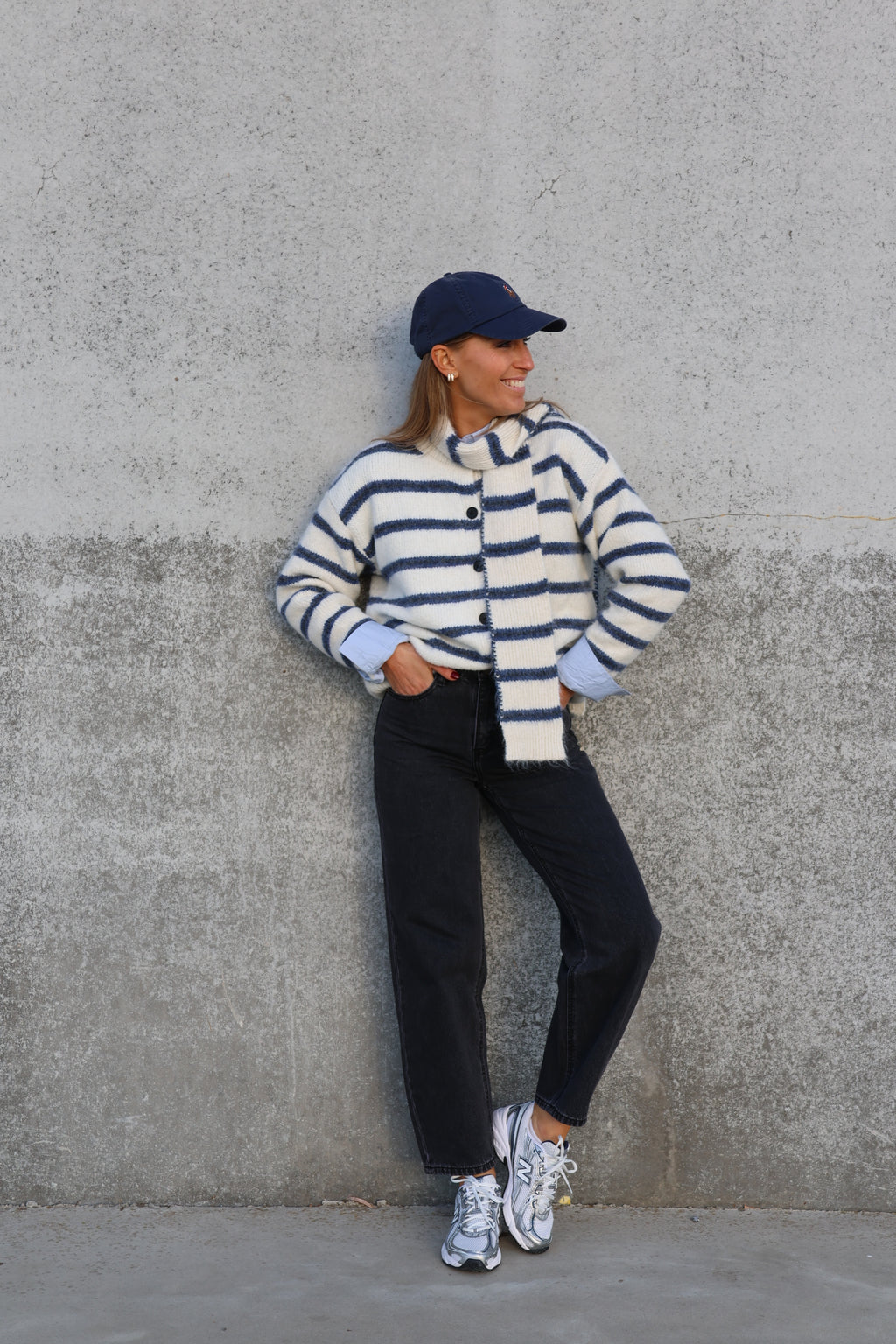 Maud barrel jeans dark grey