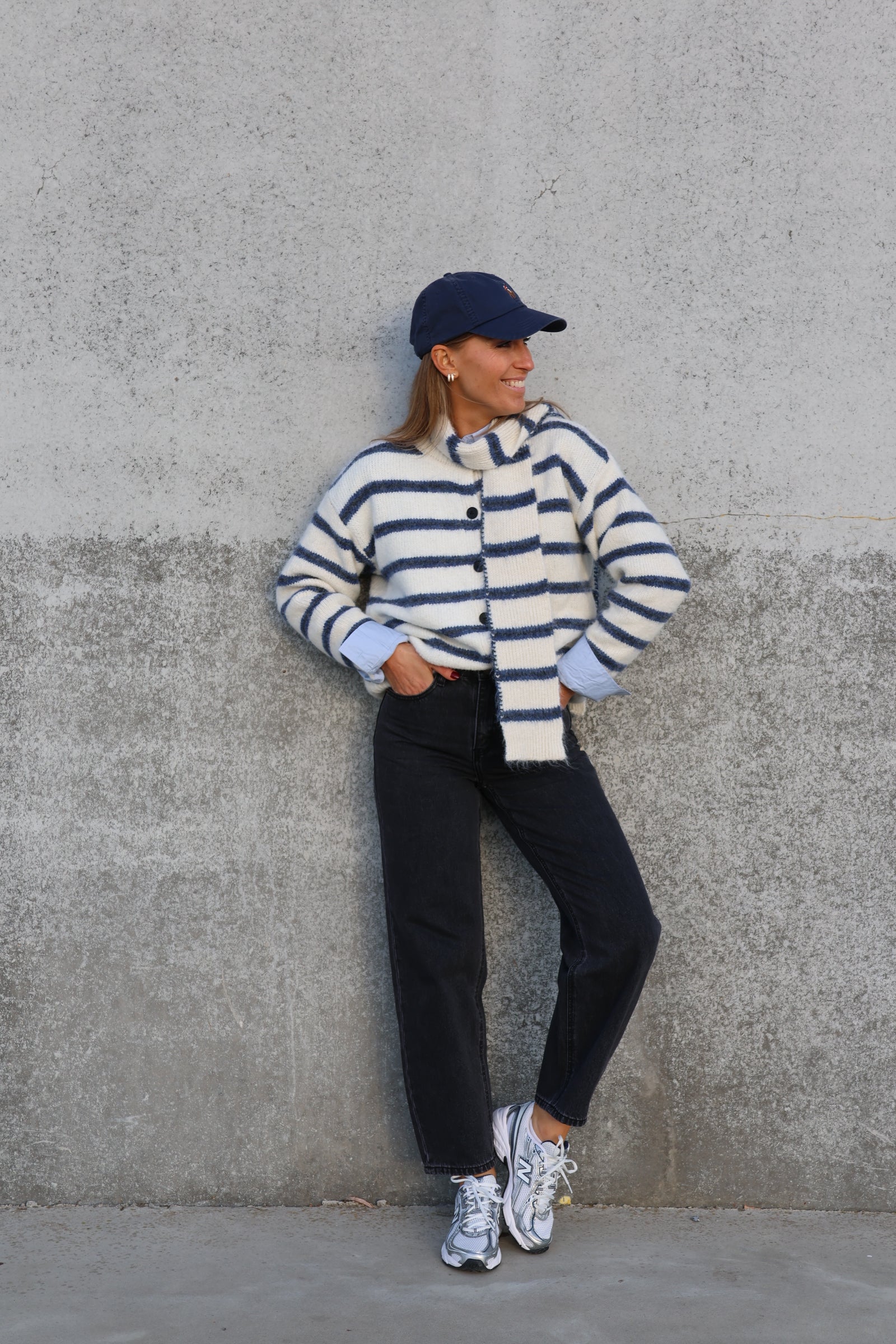 Maud barrel jeans dark grey