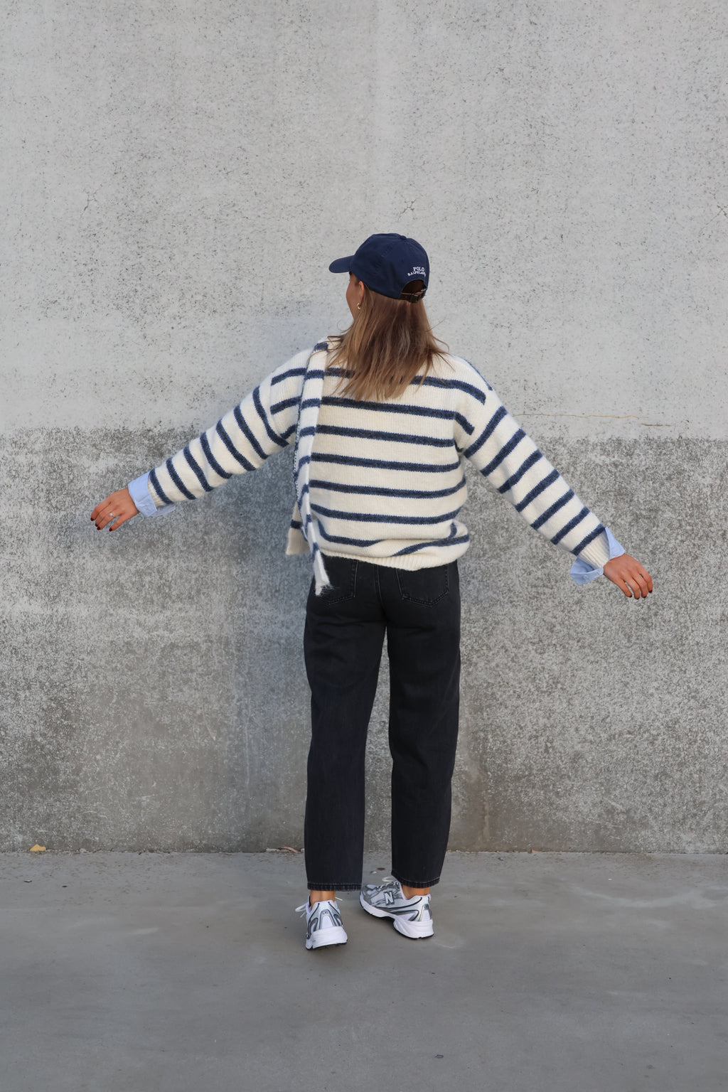 Maud barrel jeans dark grey