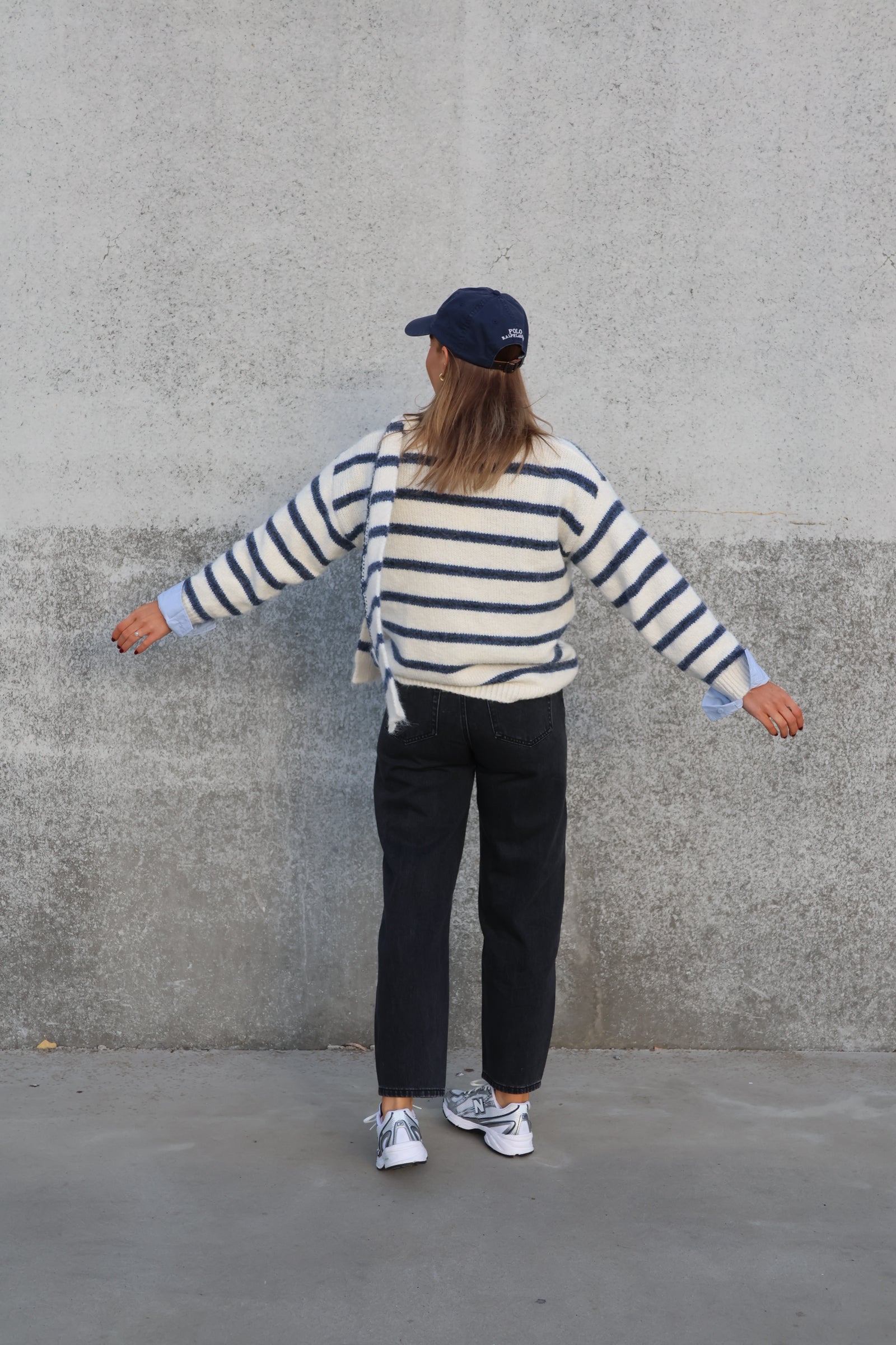 Maud barrel jeans dark grey