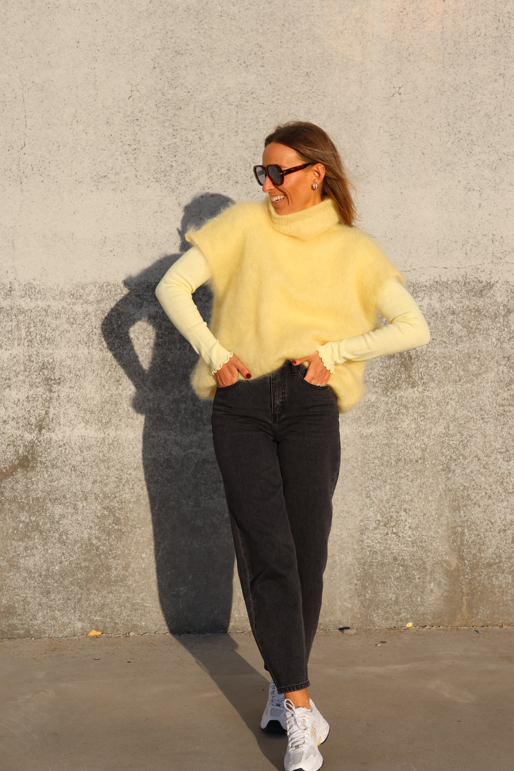 Juul mouwloze knit geel