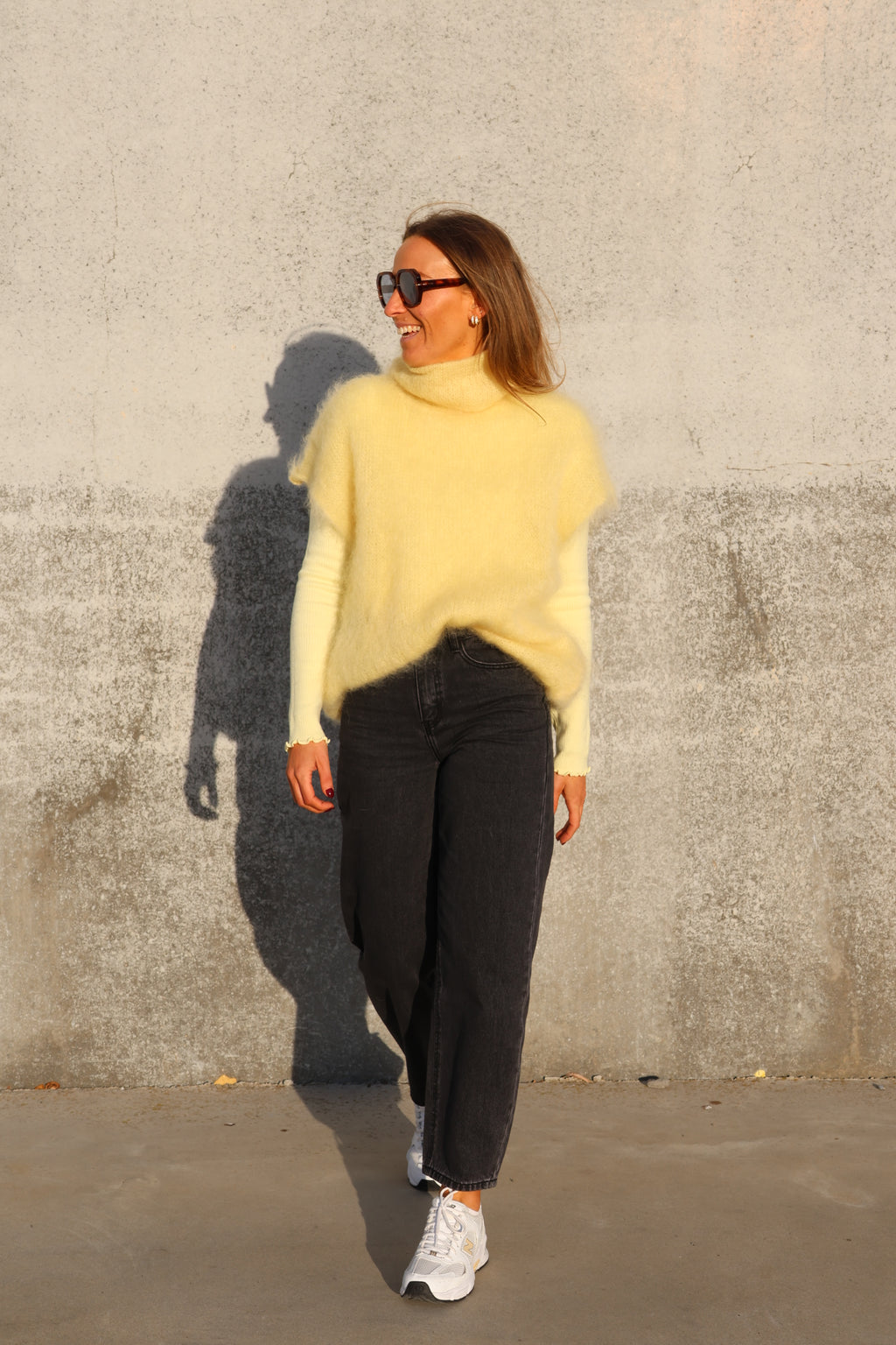 Juul mouwloze knit geel