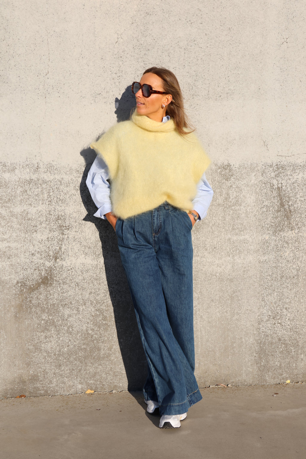 Juul mouwloze knit geel