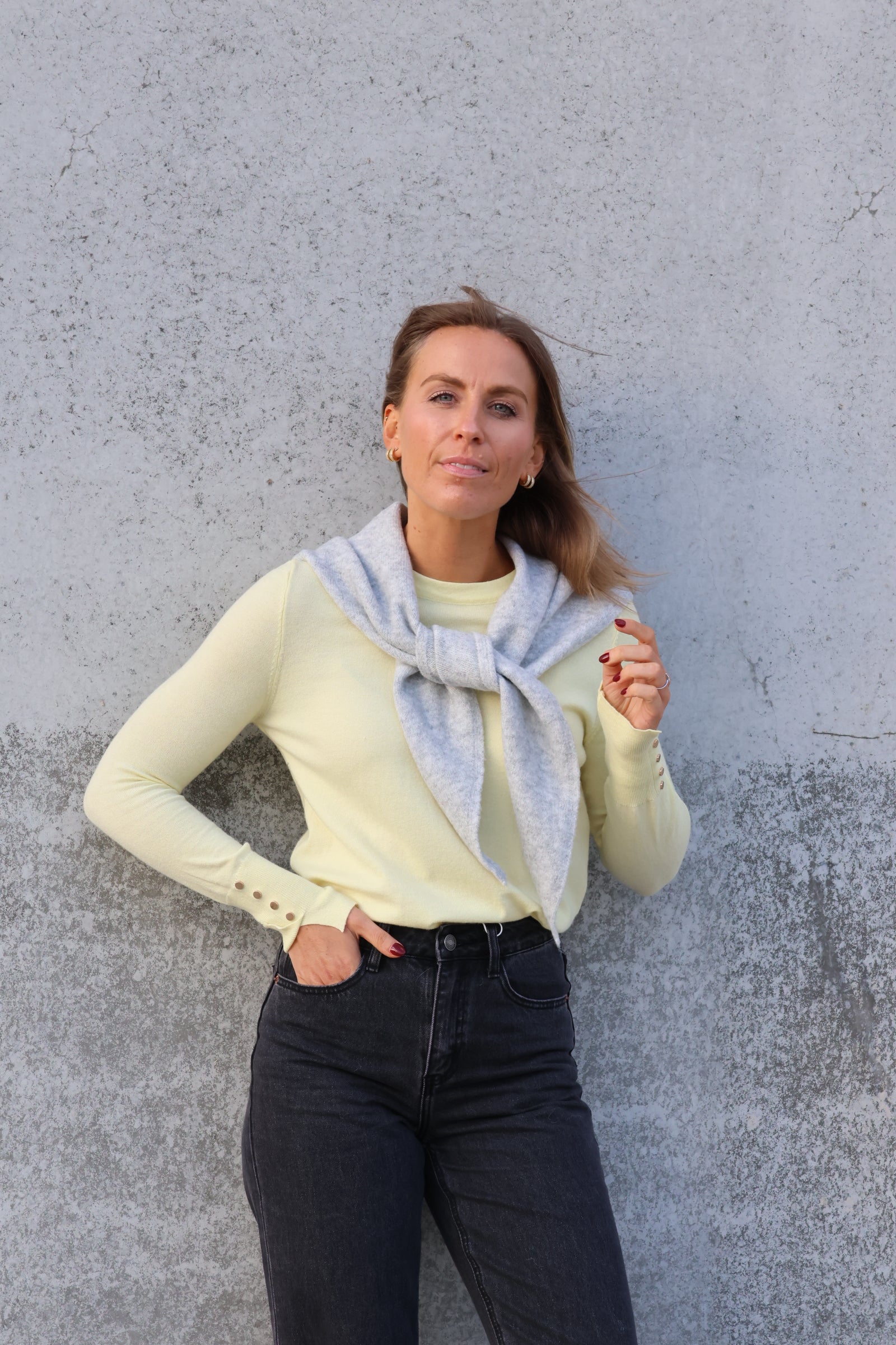 Emma pulletje zachtgeel