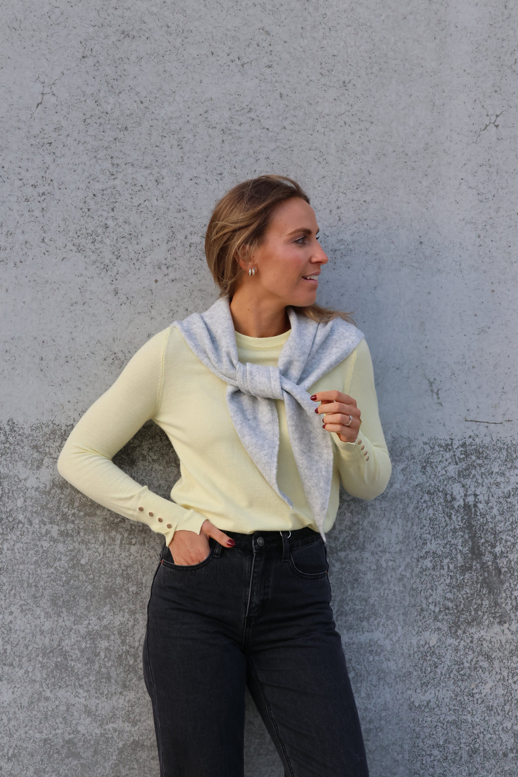 Emma pulletje zachtgeel