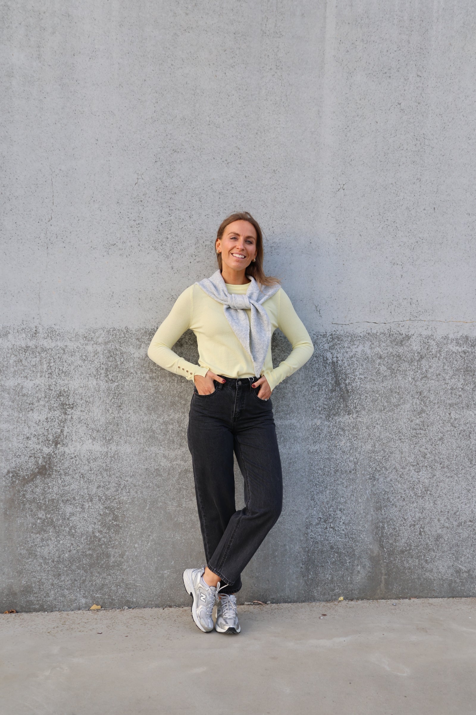 Maud barrel jeans dark grey