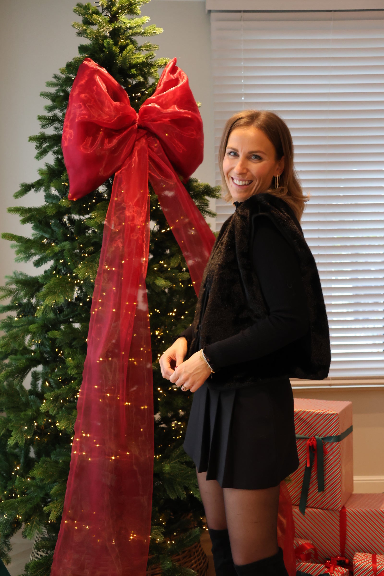 Faux fur vestje black