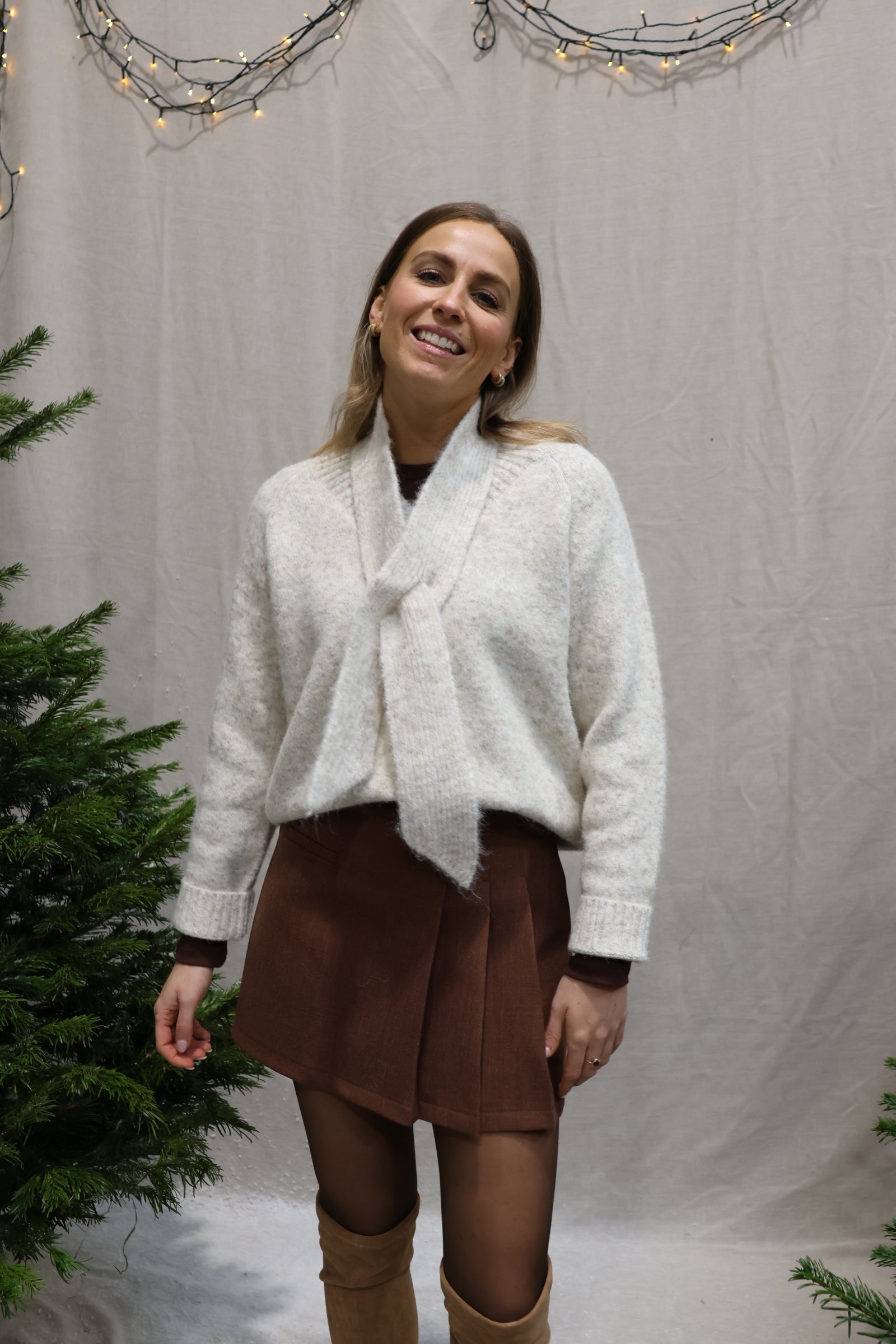 Hélène knit with scarf light beige