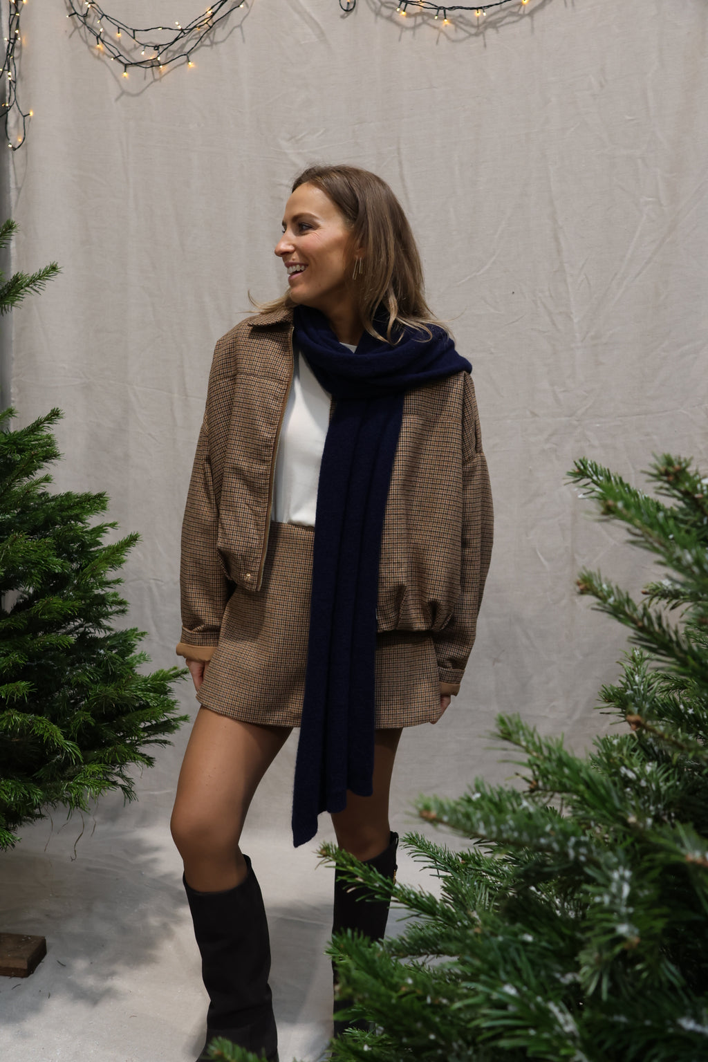 Mara checked skort camel