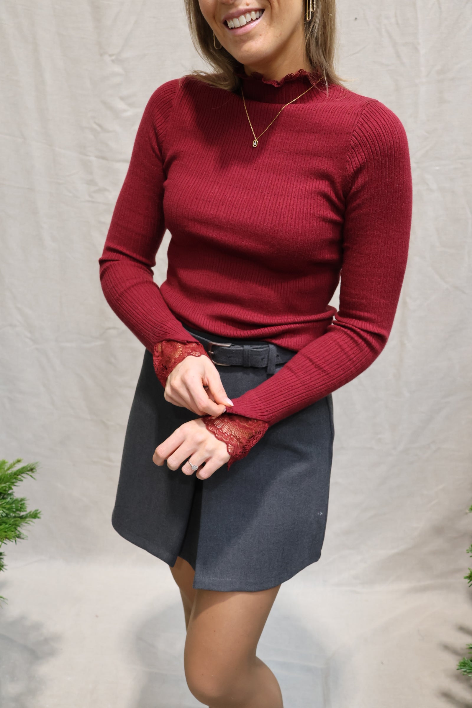 Romée zacht pulletje bordeaux