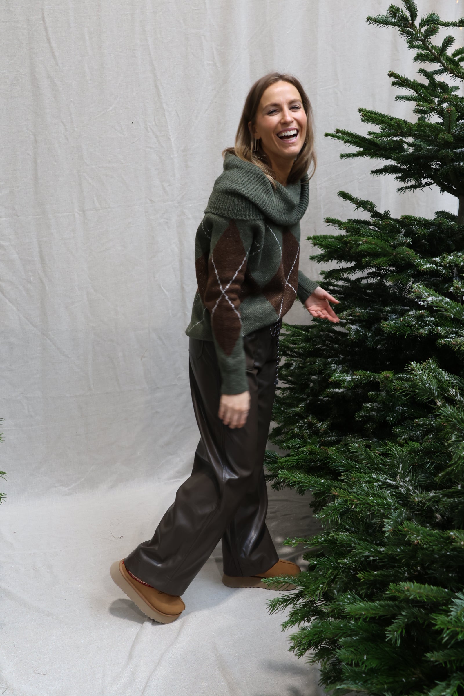 Beatrice faux leather trousers kaki/brown