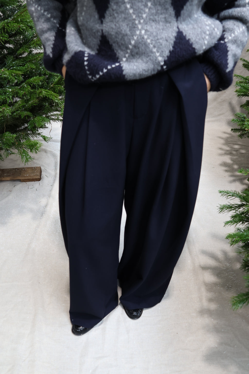 Lena detail trousers marine