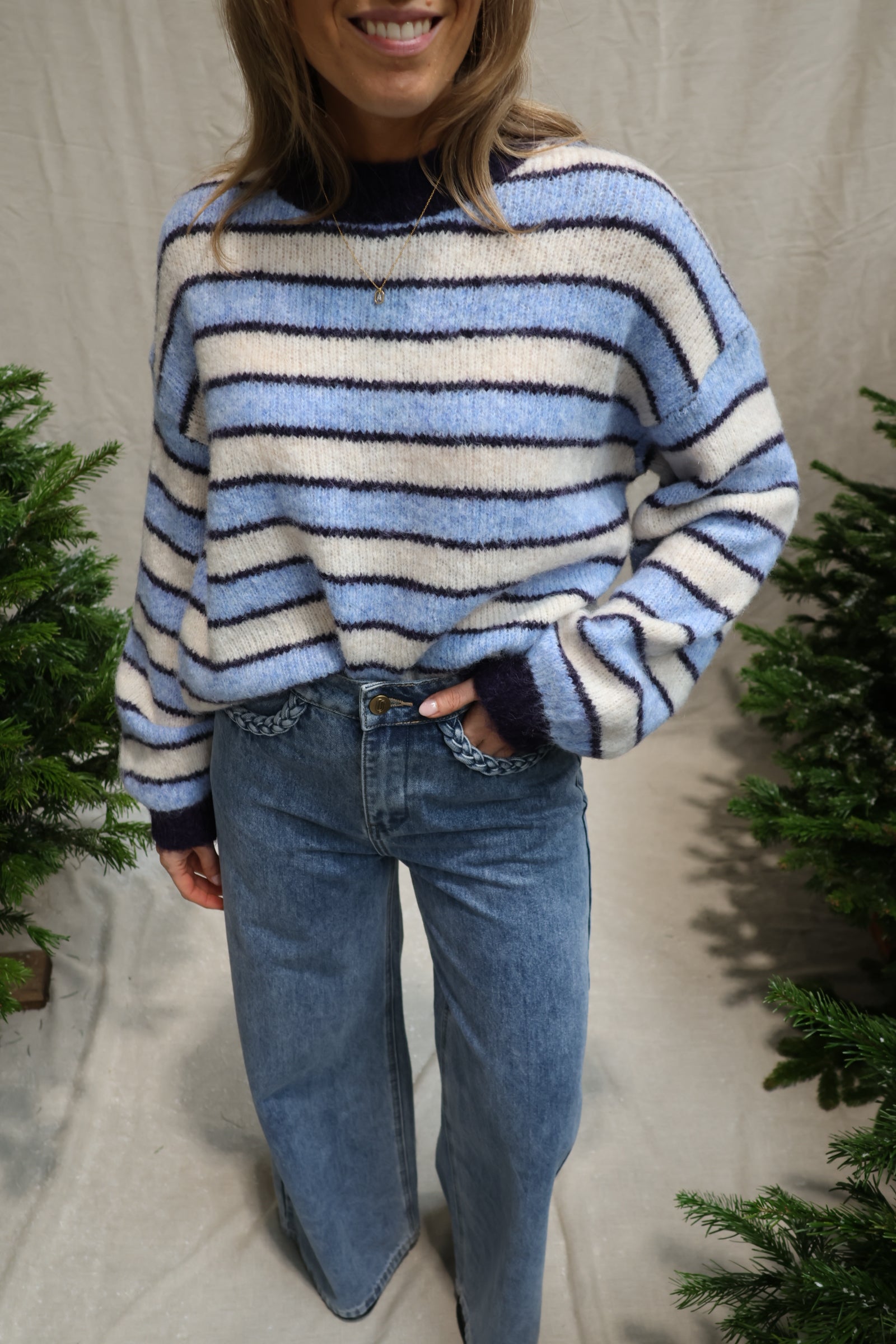 Robin striped knit blue