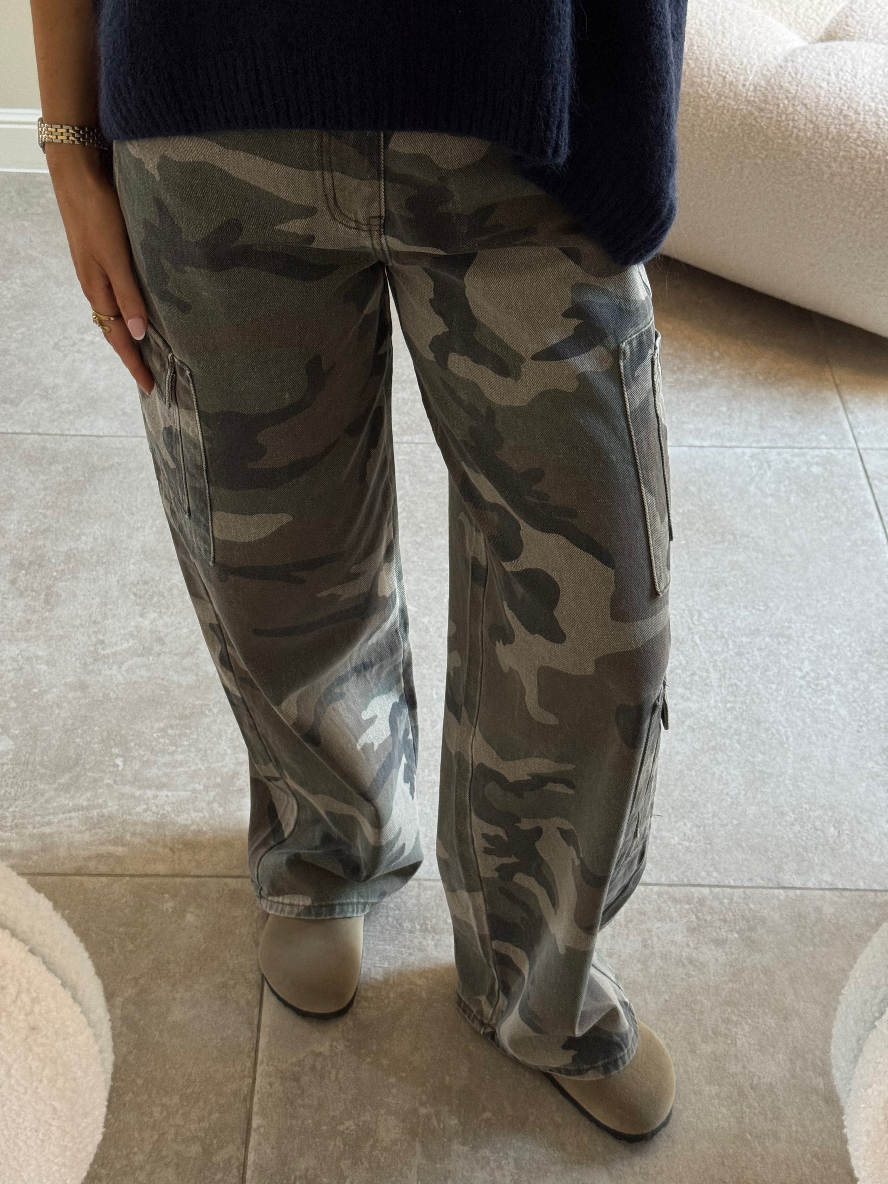 PRE-ORDER Brenna army cargo denim