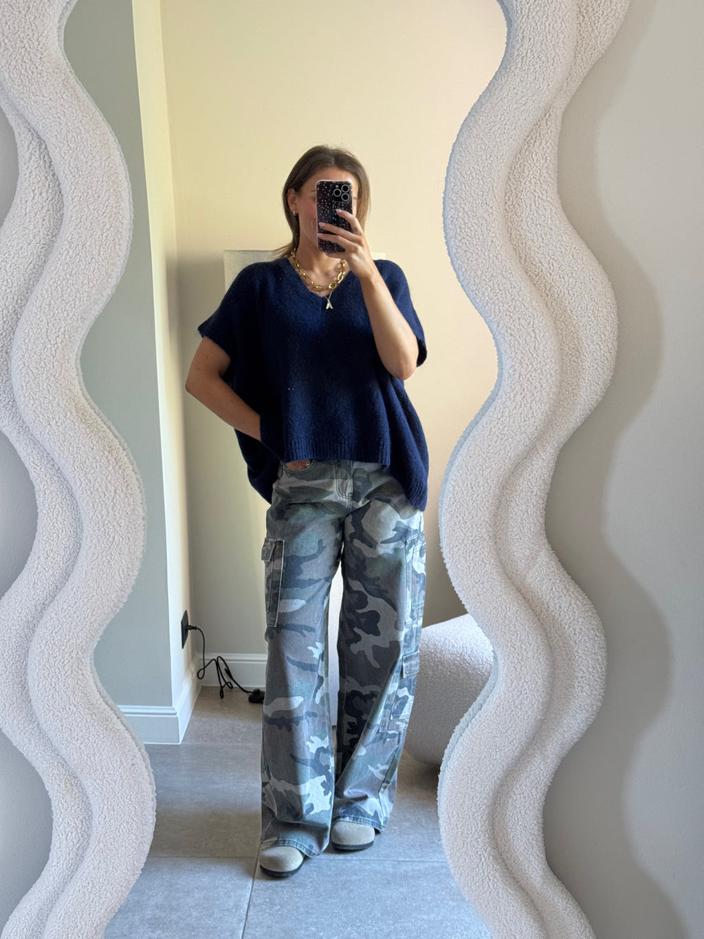 Elora mouwloze v-neck knit marine