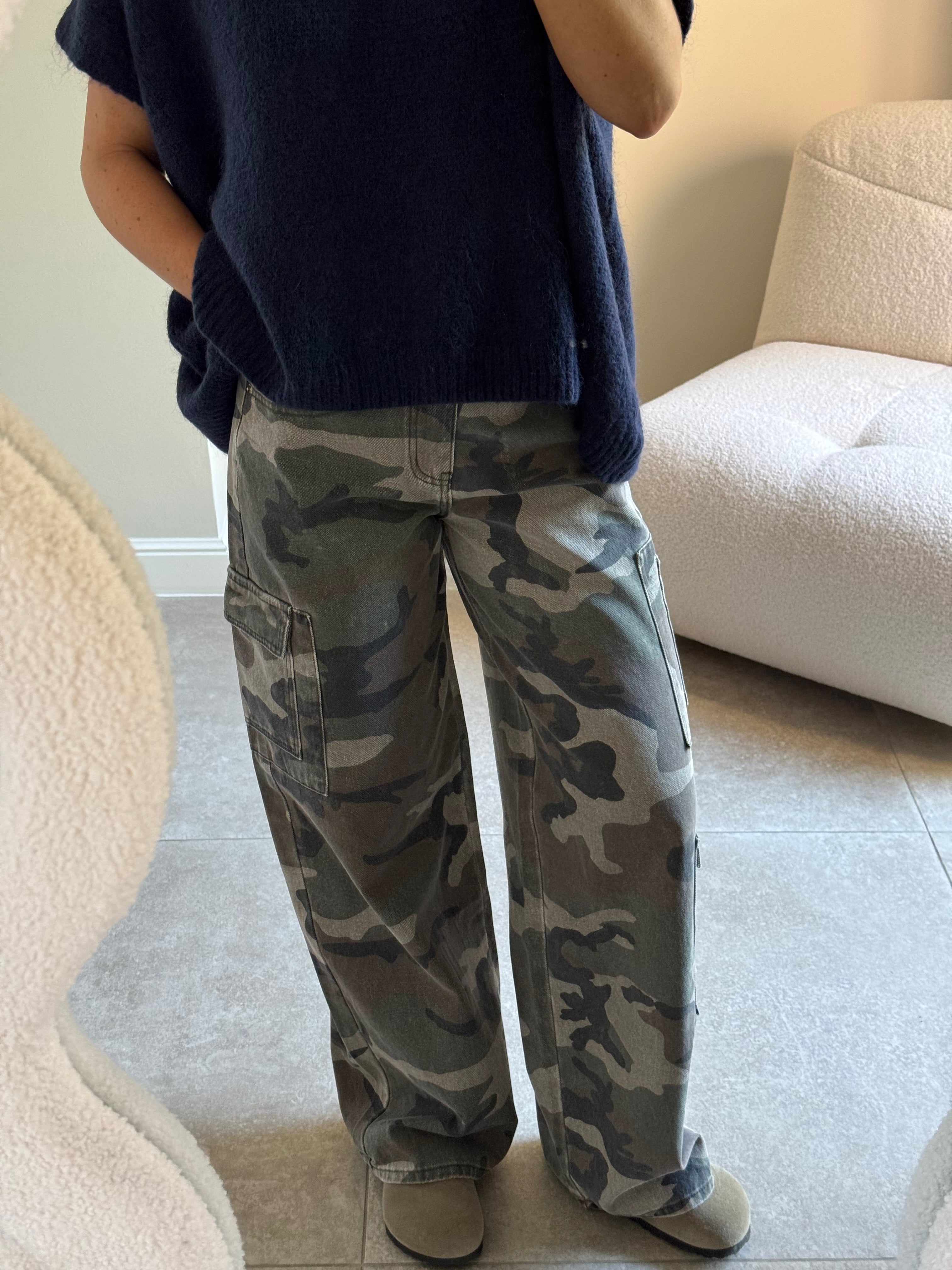 PRE-ORDER Brenna army cargo denim