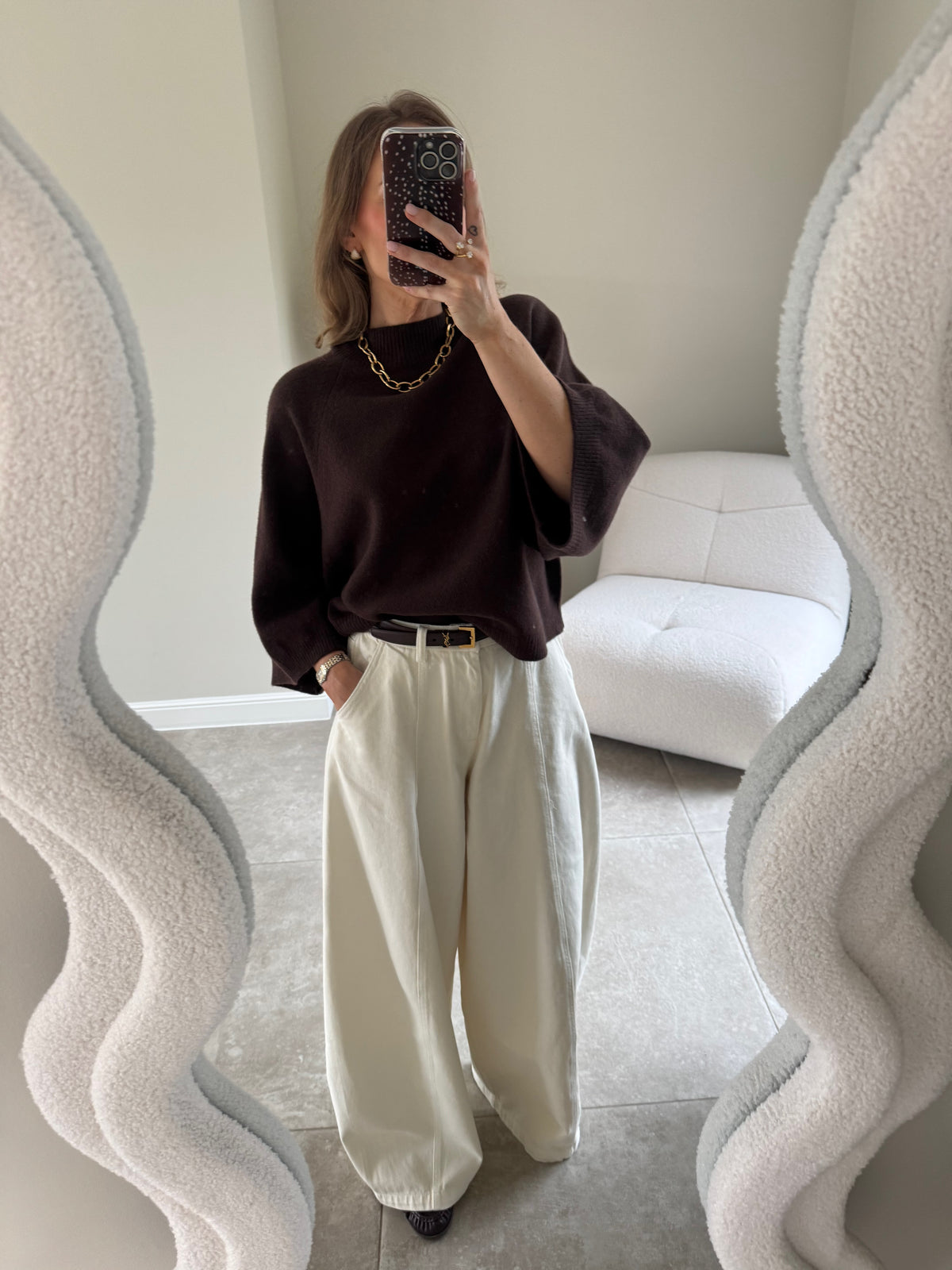 Luka round neck pull donkerbruin