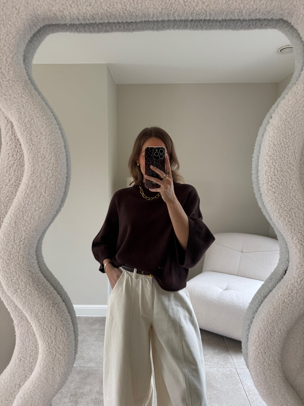 Luka round neck pull donkerbruin