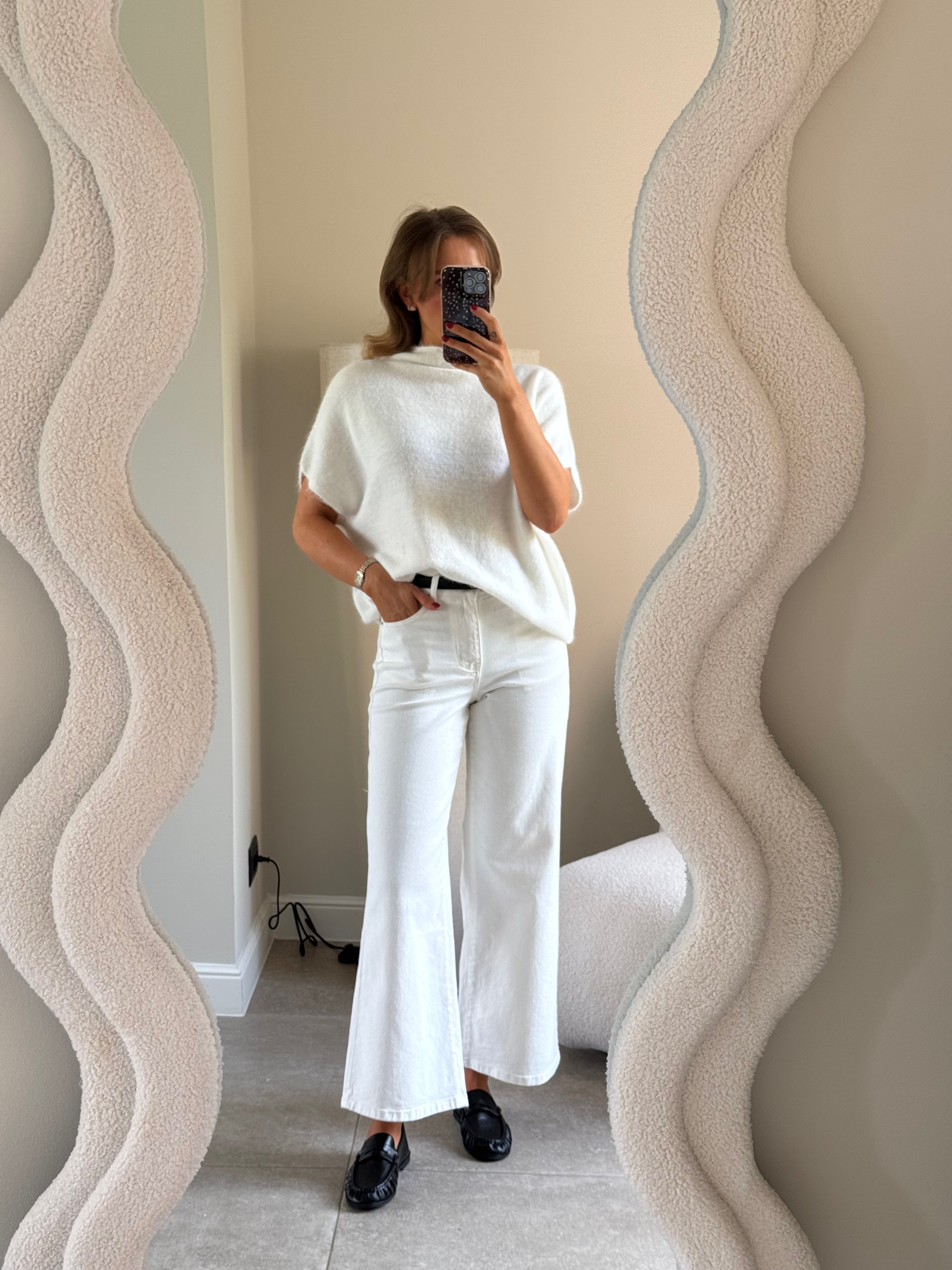 Donna mouwloze knit wit