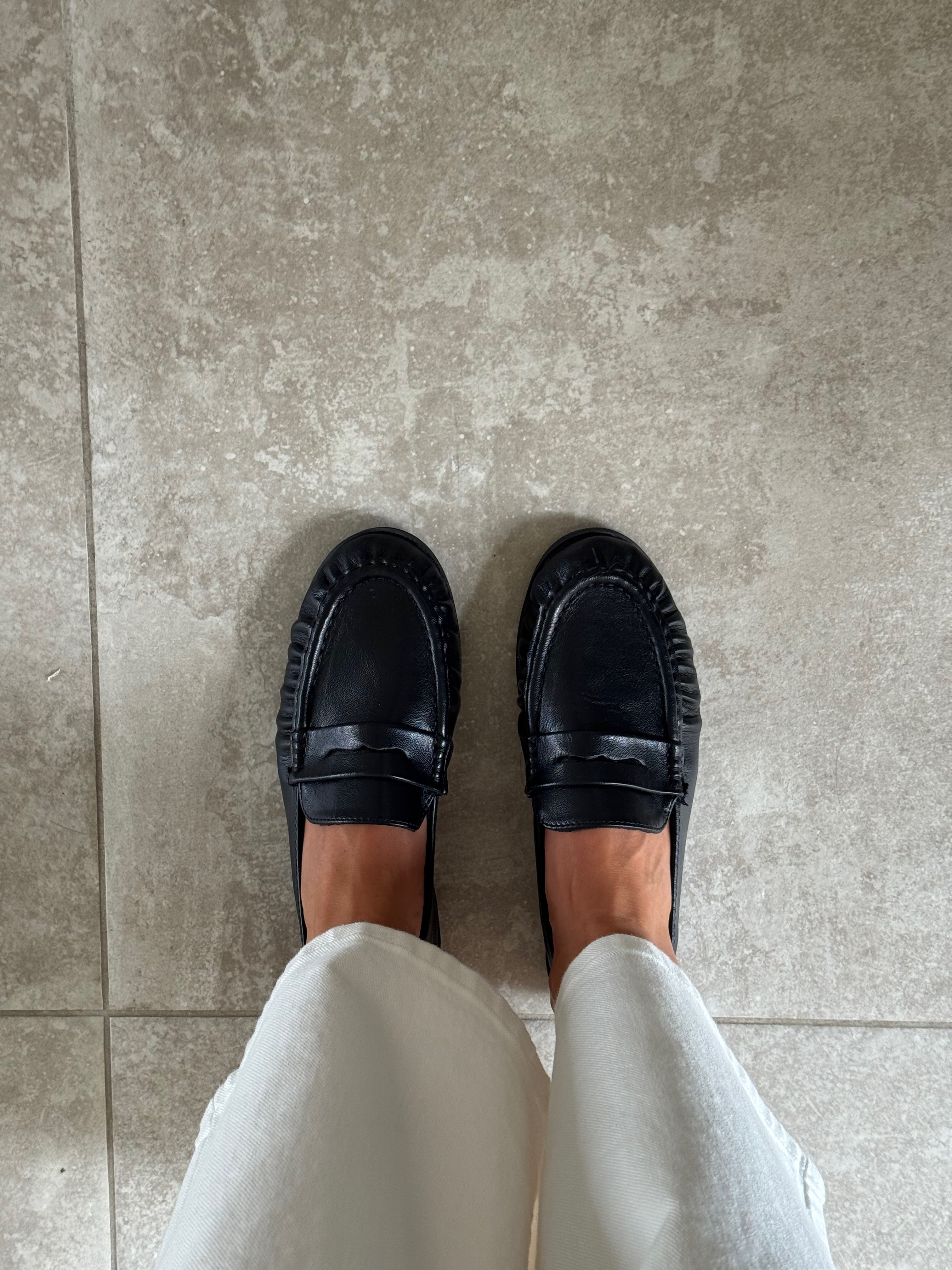 Yuna loafers zwart
