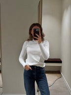 Suzie pulletje met detail wit