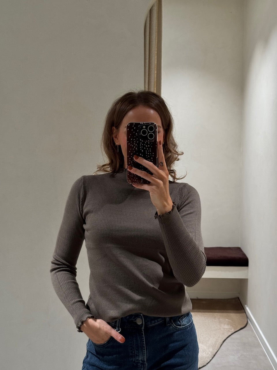 Suzie pulletje met detail kaki
