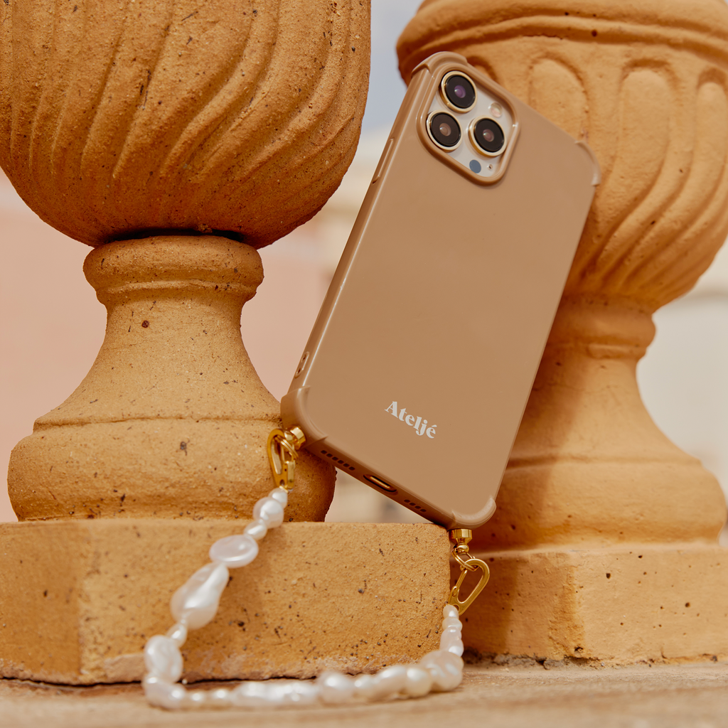 Caramel case