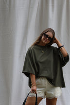 PRE-ORDER Gulia oversized T-shirt kaki