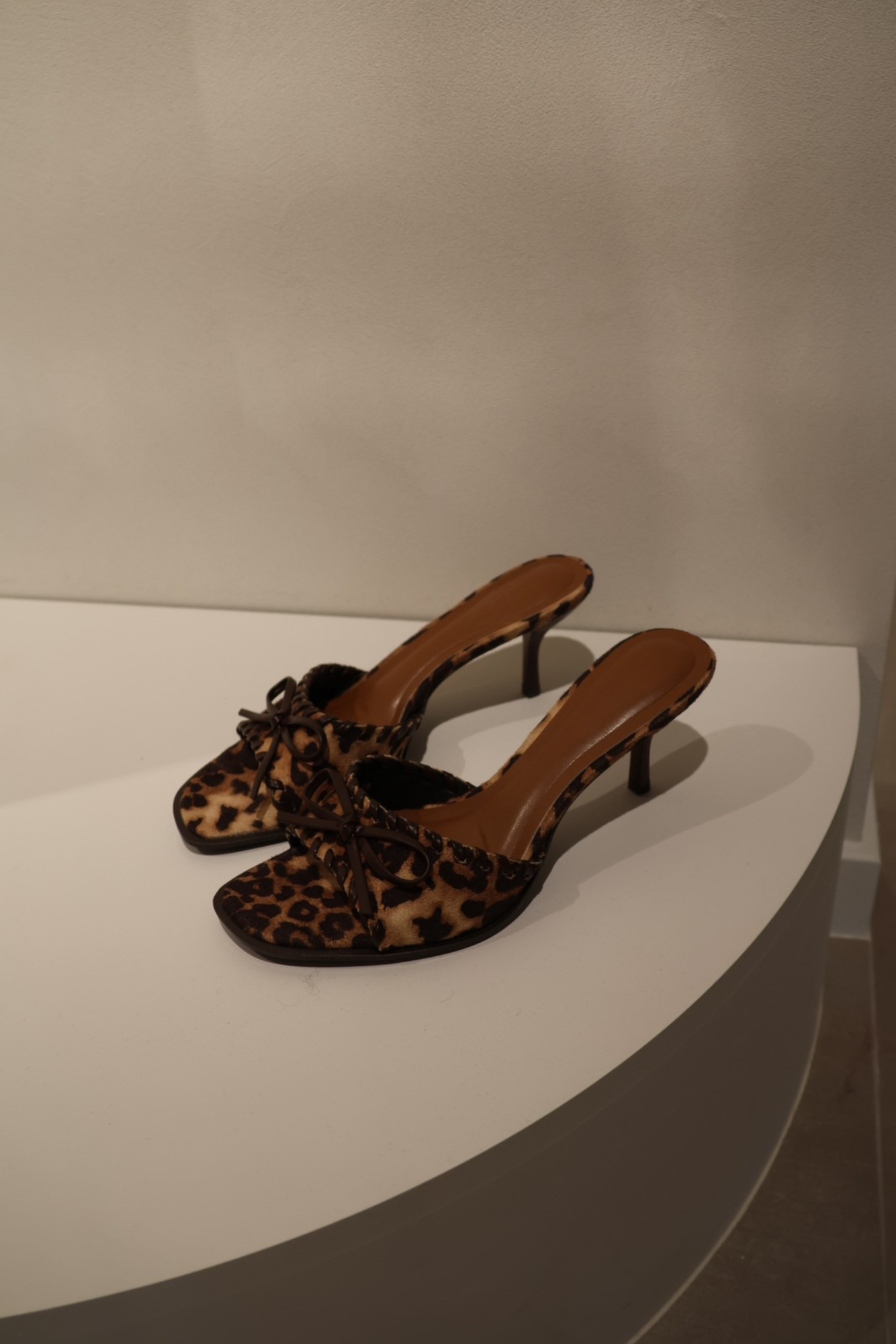 Lotte leopard sandaal