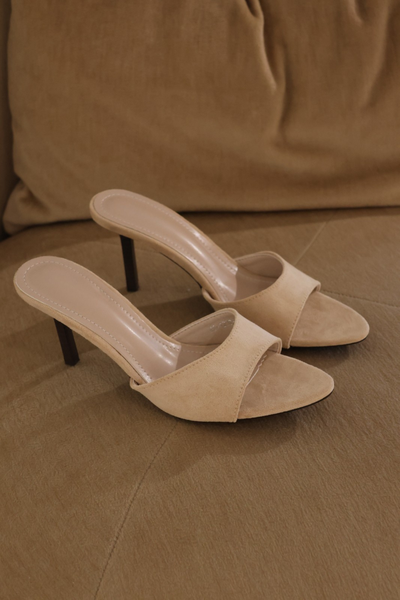 Nadia beige suède sandaal