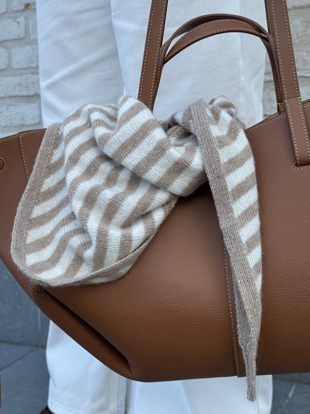 Lou gestreept sjaaltje beige/ecru