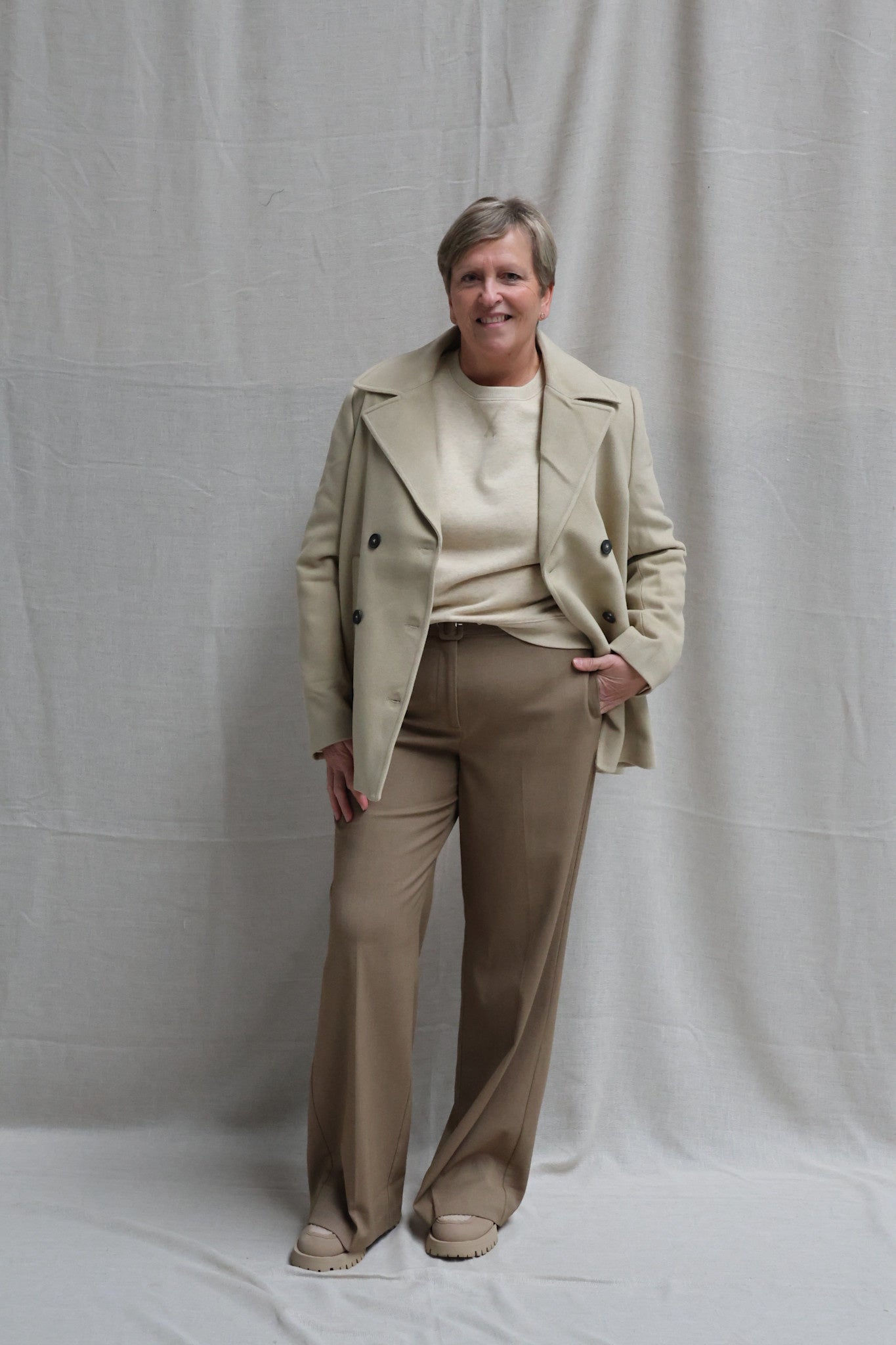 Gabrielle short coat soft camel