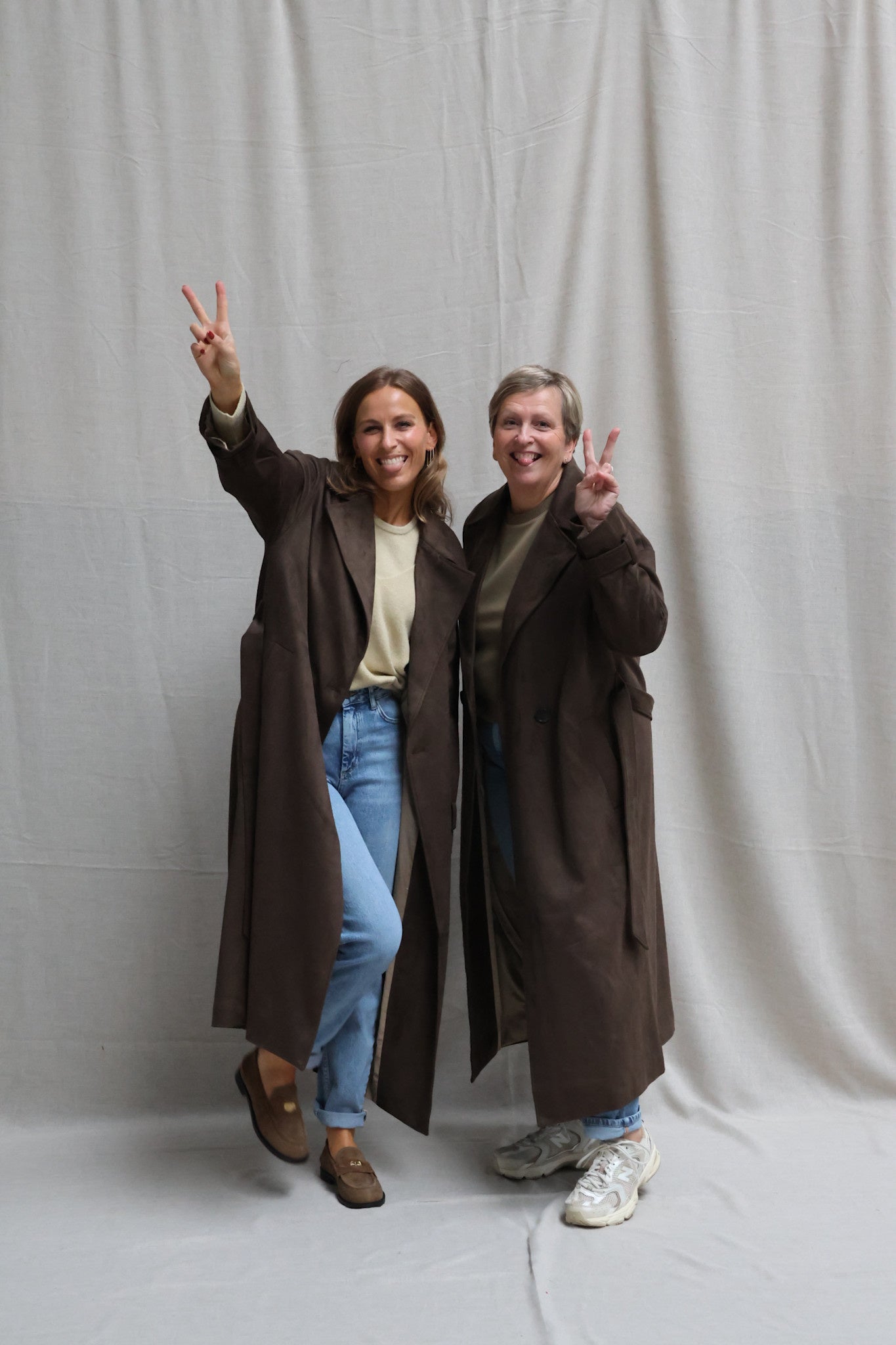 Suze suède coat dark kaki