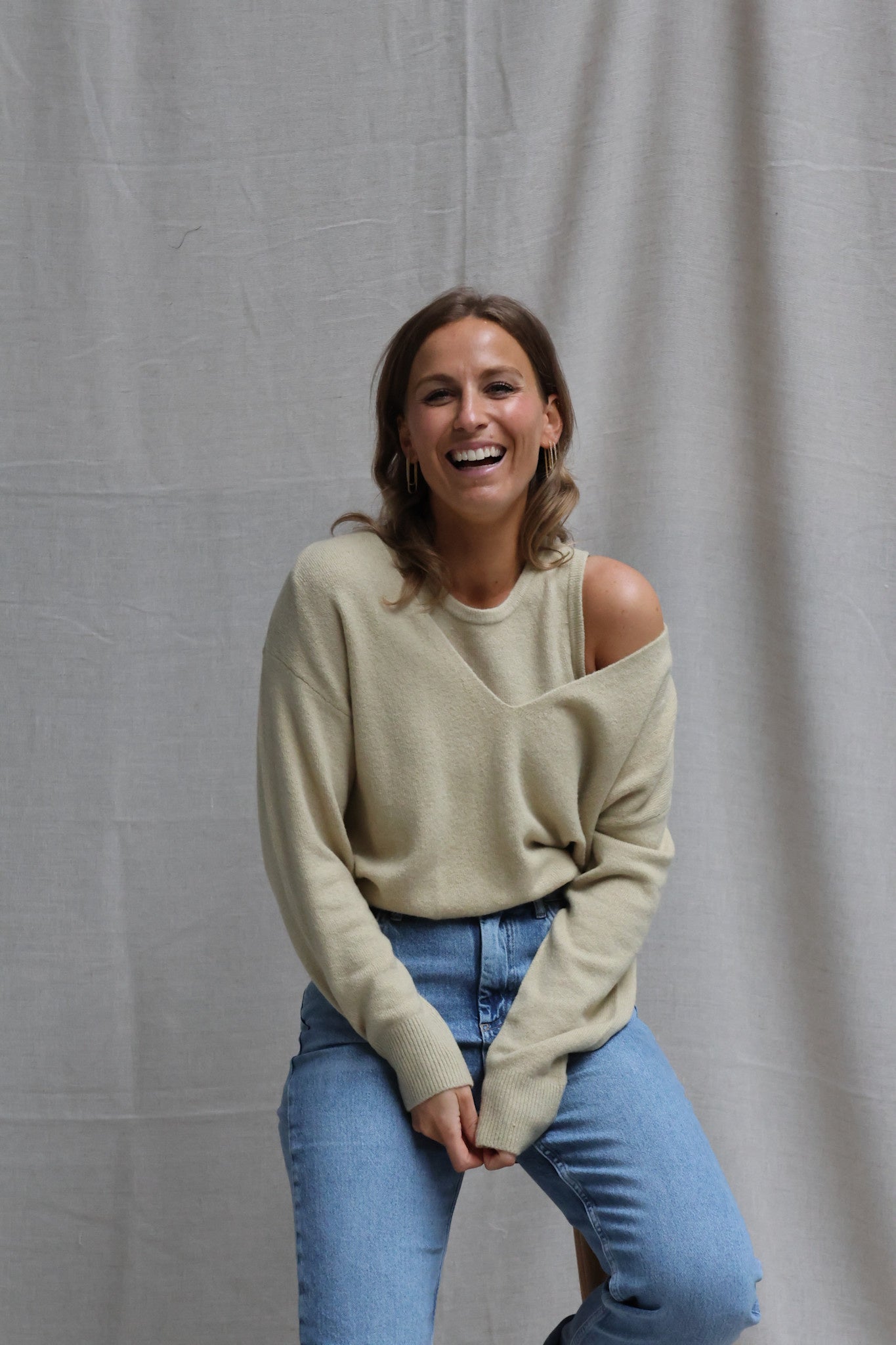 Caroline V-neck twinset soft green